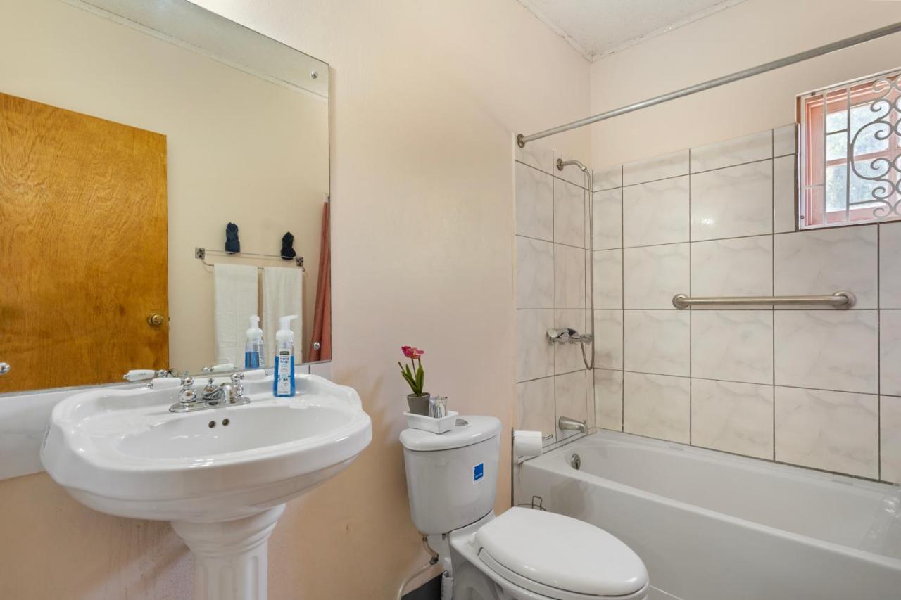 Shaw Park Gem Apt 12D Ocho Rios Eksteriør billede