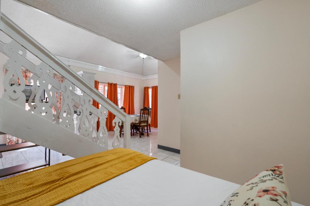 Shaw Park Gem Apt 12D Ocho Rios Eksteriør billede